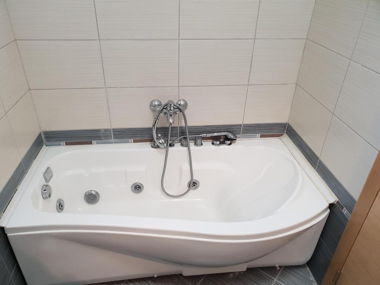 Apartman Kej Free Parking Kraljevo Exterior photo